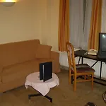 Aparthotel Getaway 4*