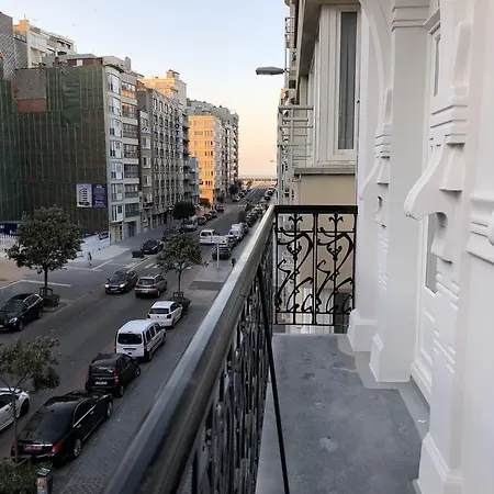 Getaway Aparthotel 4*