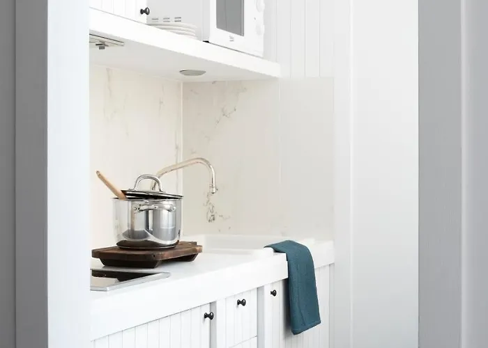 Getaway Aparthotel 4*