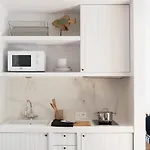 Aparthotel Getaway 4*